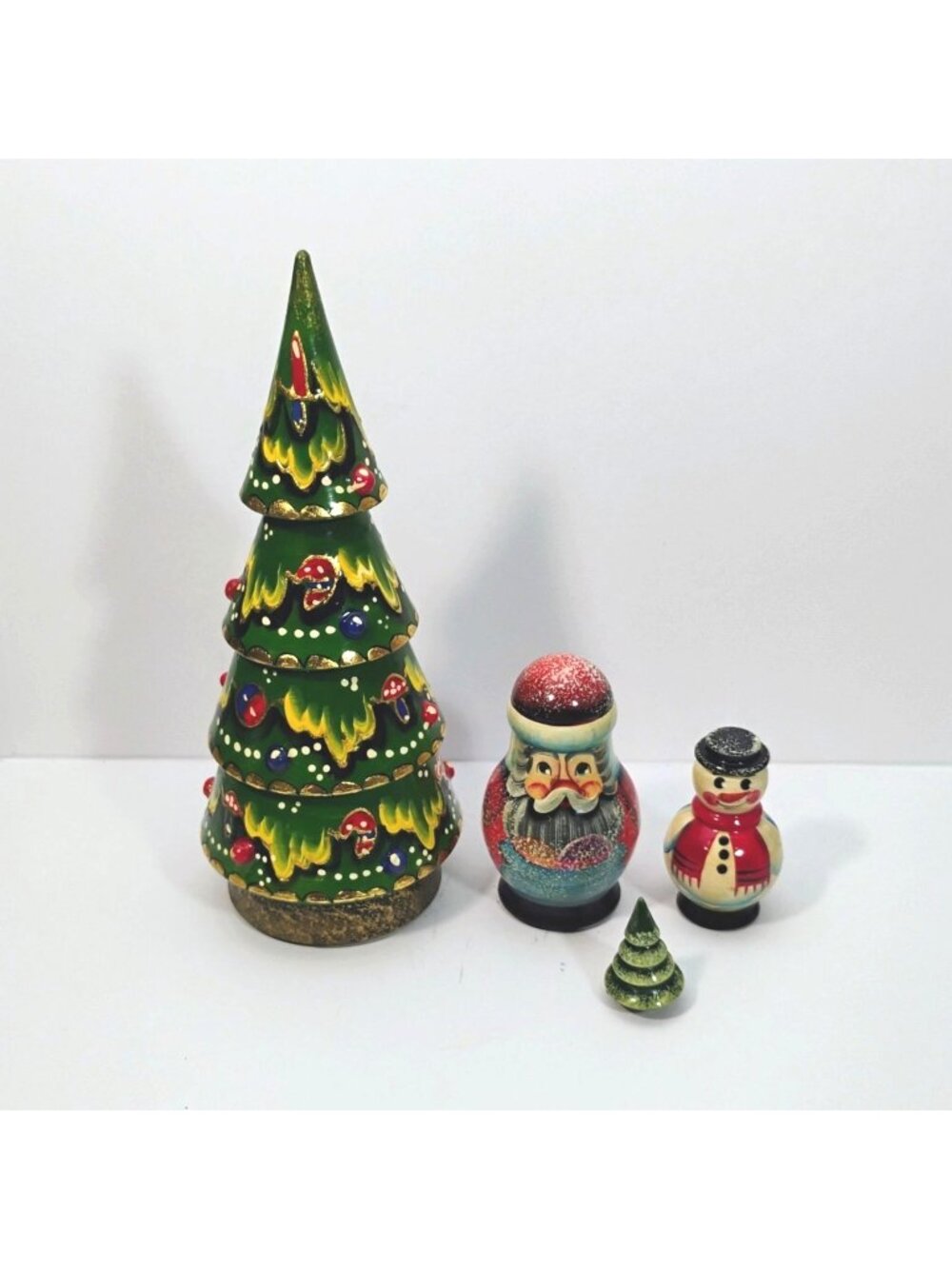 Russian Hand Painted Wood Christmas Nesting Doll Set Santa Snowman Tree 4 Pc